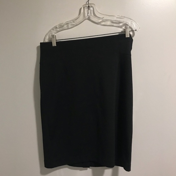 EUC Studio Works Black Knit Back Slit Skirt Size 8 - Picture 1 of 6